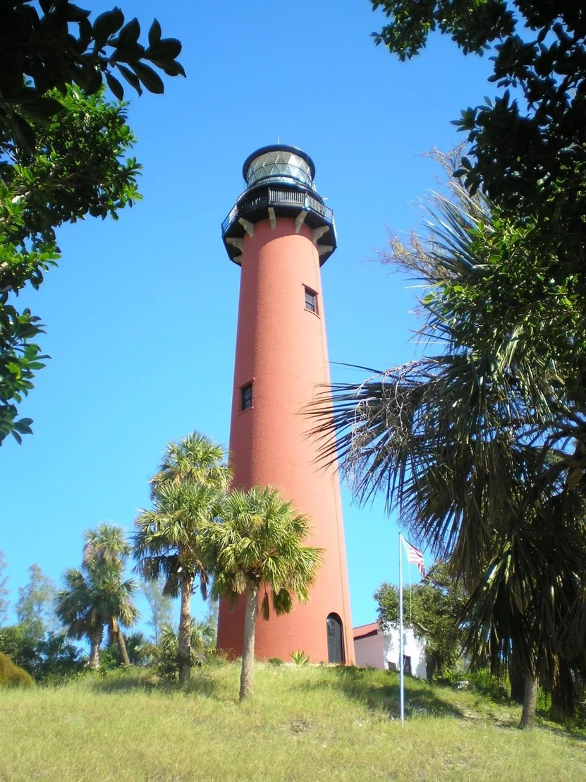 Photo of Unit B310 at 353 S Us Highway 1