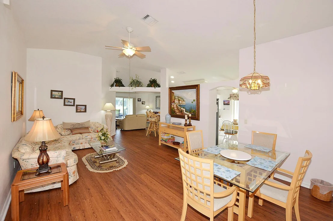 Photo of 1410 9th Place