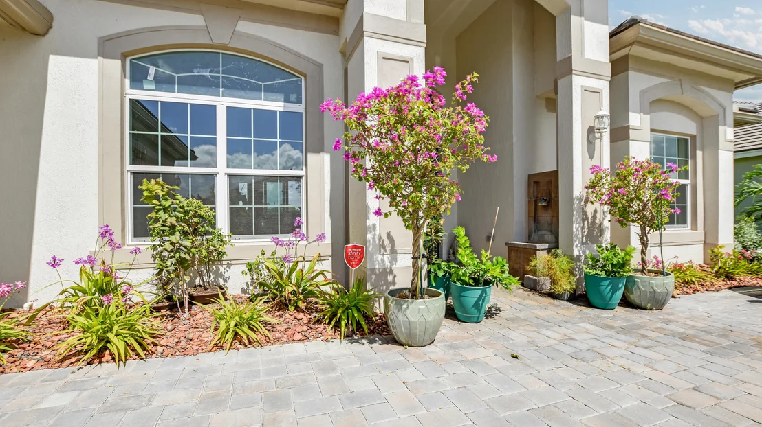 Photo of 6099 Graysen Square