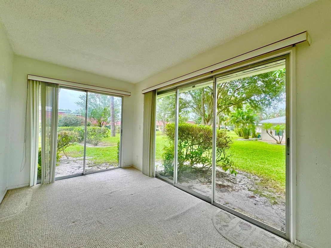 Photo of 194 Cape Cod Circle