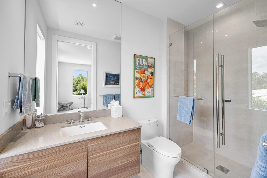 Photo of 1508 Lake Drive