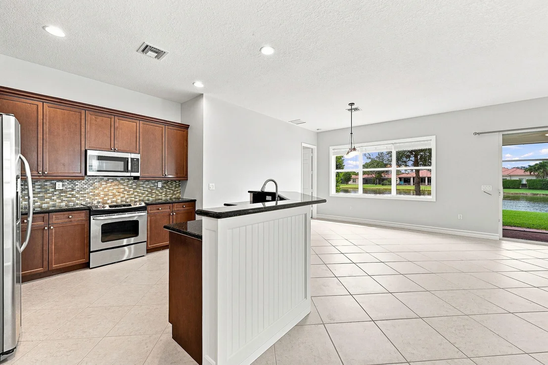 Photo of 14820 Strand Lane