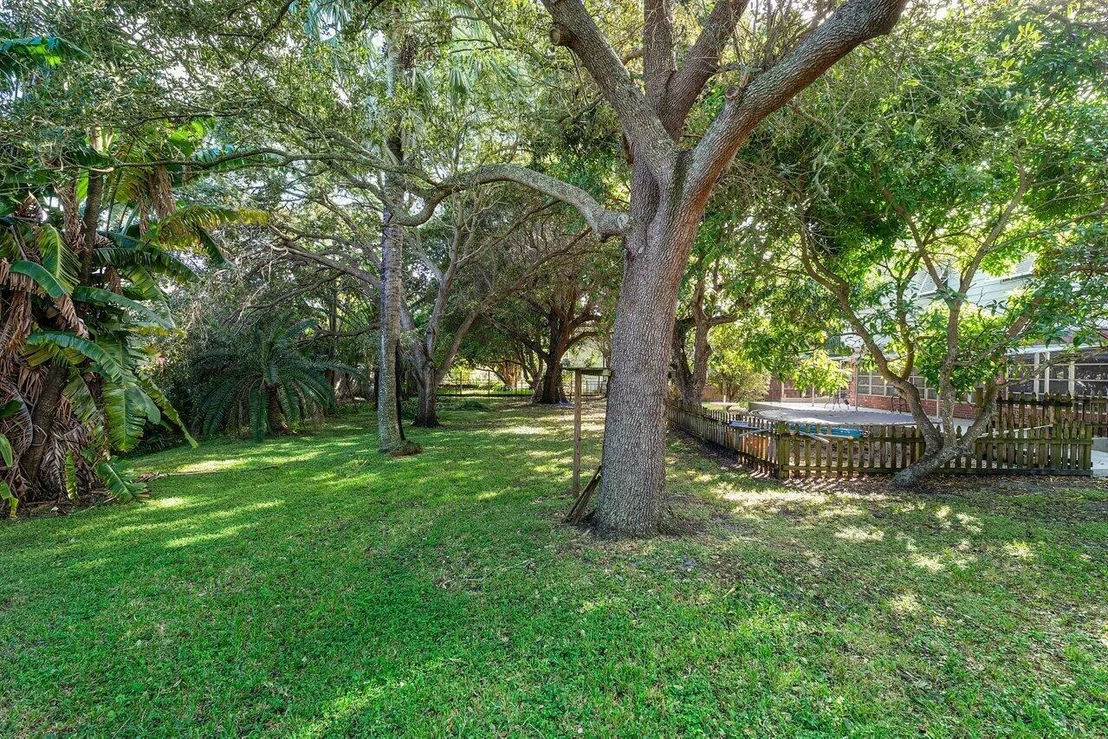 Photo of 3180 Rostan Lane