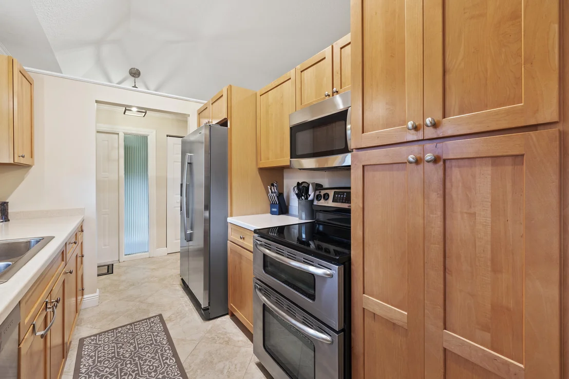 Photo of Unit C at 109 Half Moon Circle