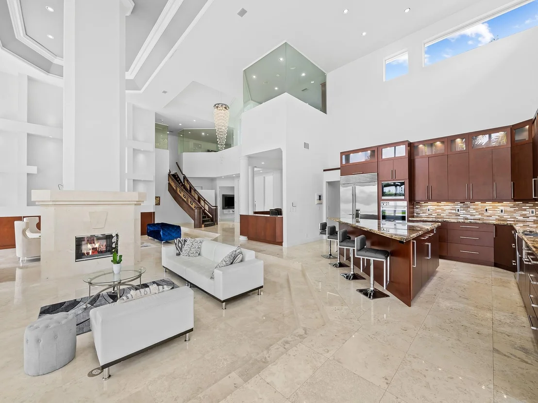 Photo of 3360 Bridle Path Lane