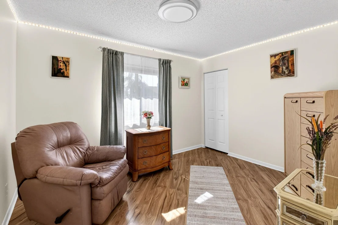 Photo of Unit C2 at 321 Knotty Pine Circle