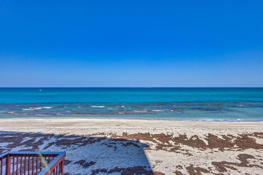Photo of Unit 607 at 5440 N Ocean Drive