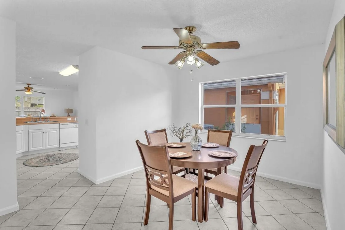 Photo of 7039 Middlebury Drive