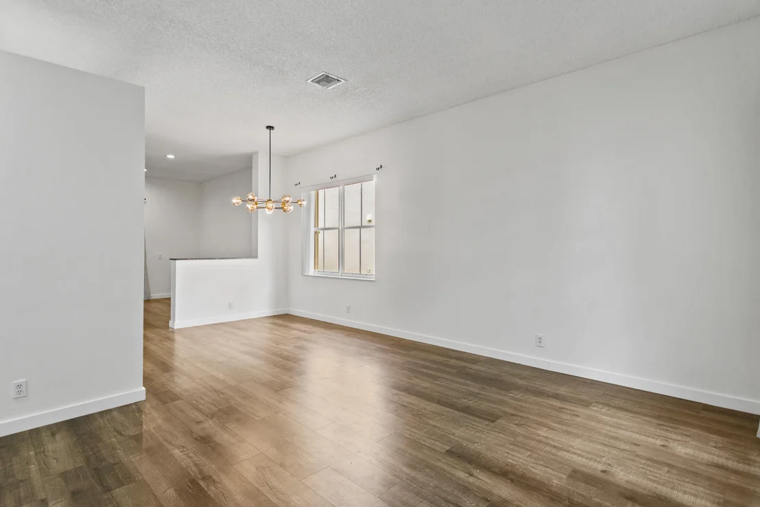 Photo of 1071 Bluewood Terrace