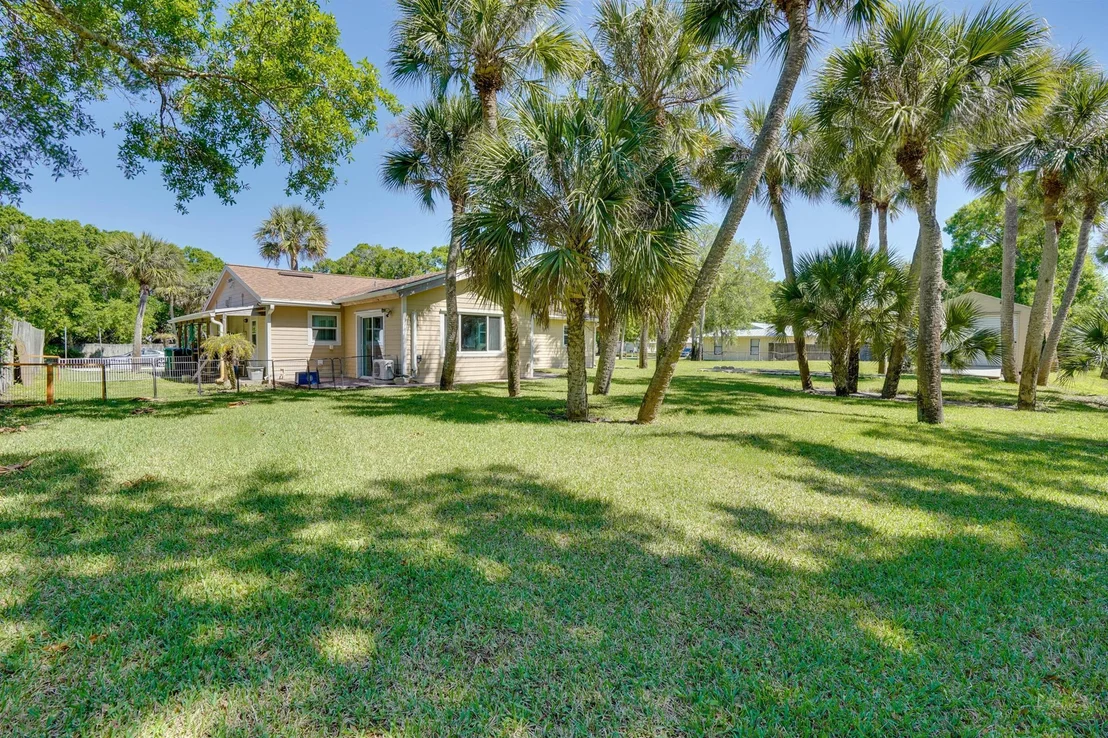 Photo of 7601 Donlon Road