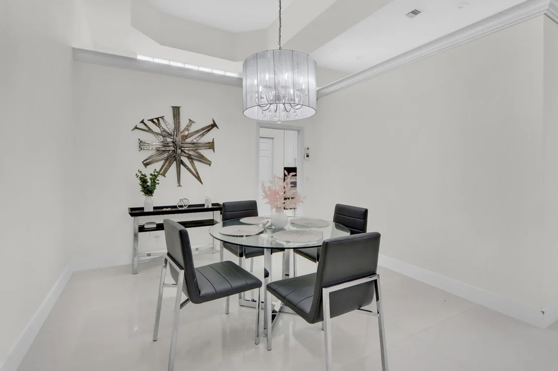 Photo of 6564 Somerset Circle