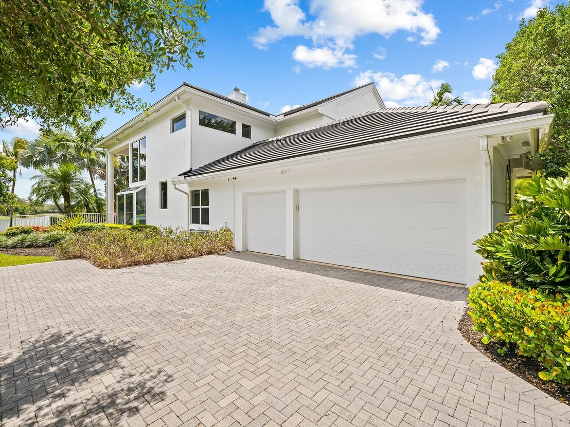 Photo of 3360 Bridle Path Lane
