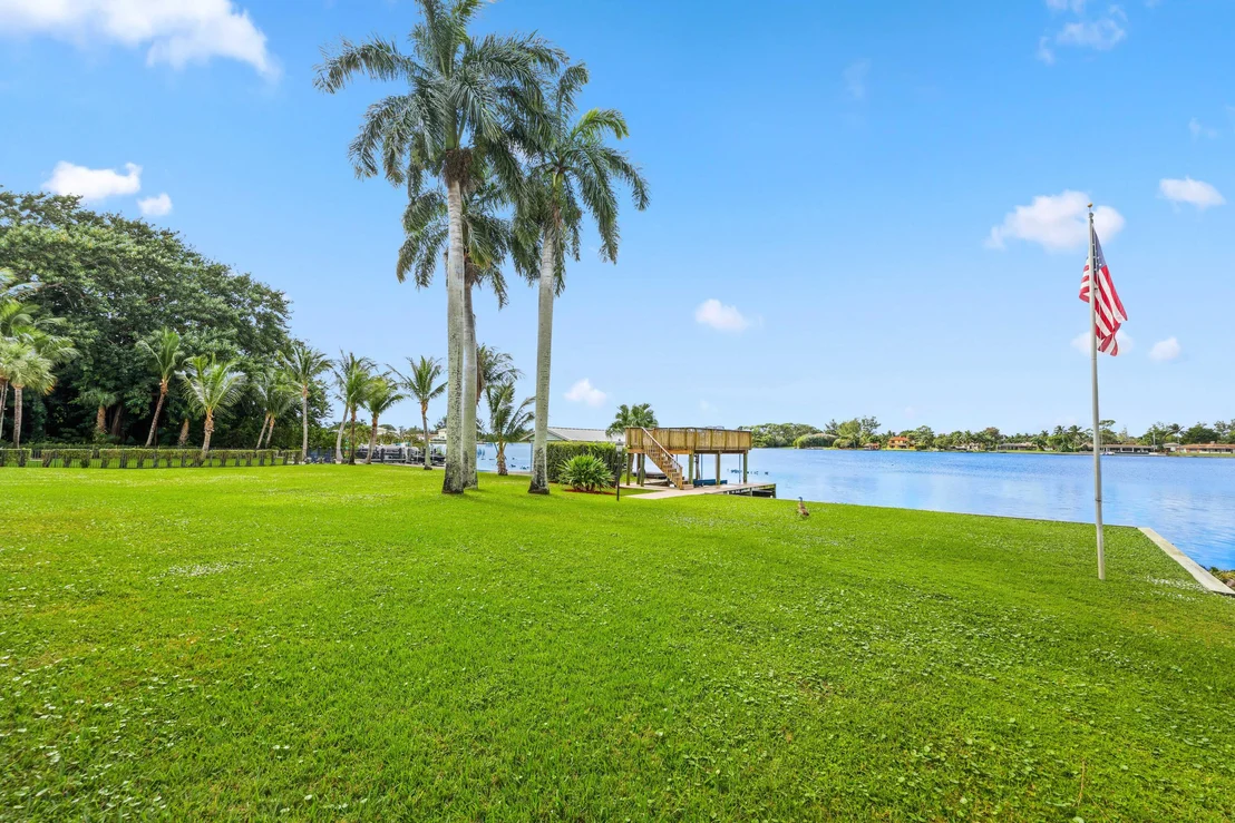 Photo of 2097 Circle Place Drive