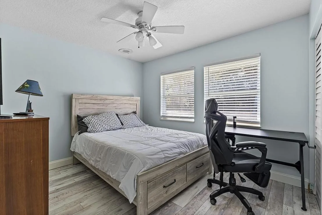 Photo of 2801 Grove Drive
