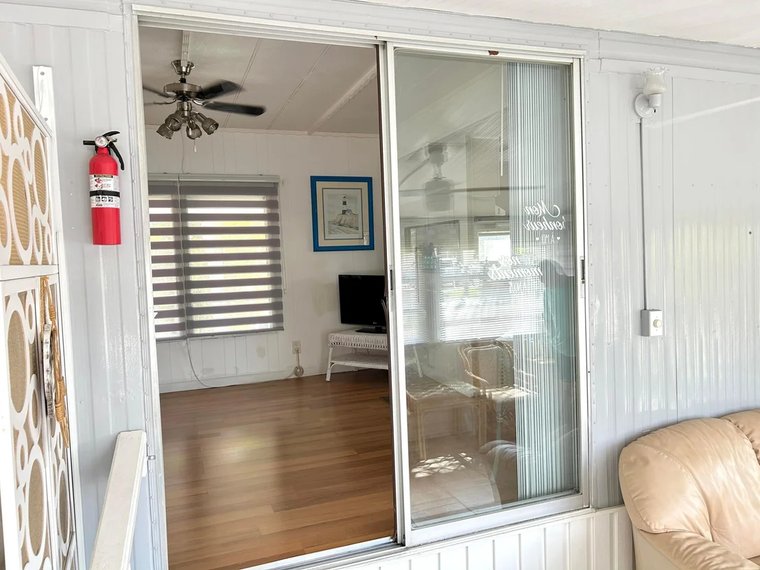 Photo of 615 Alamanda Lane