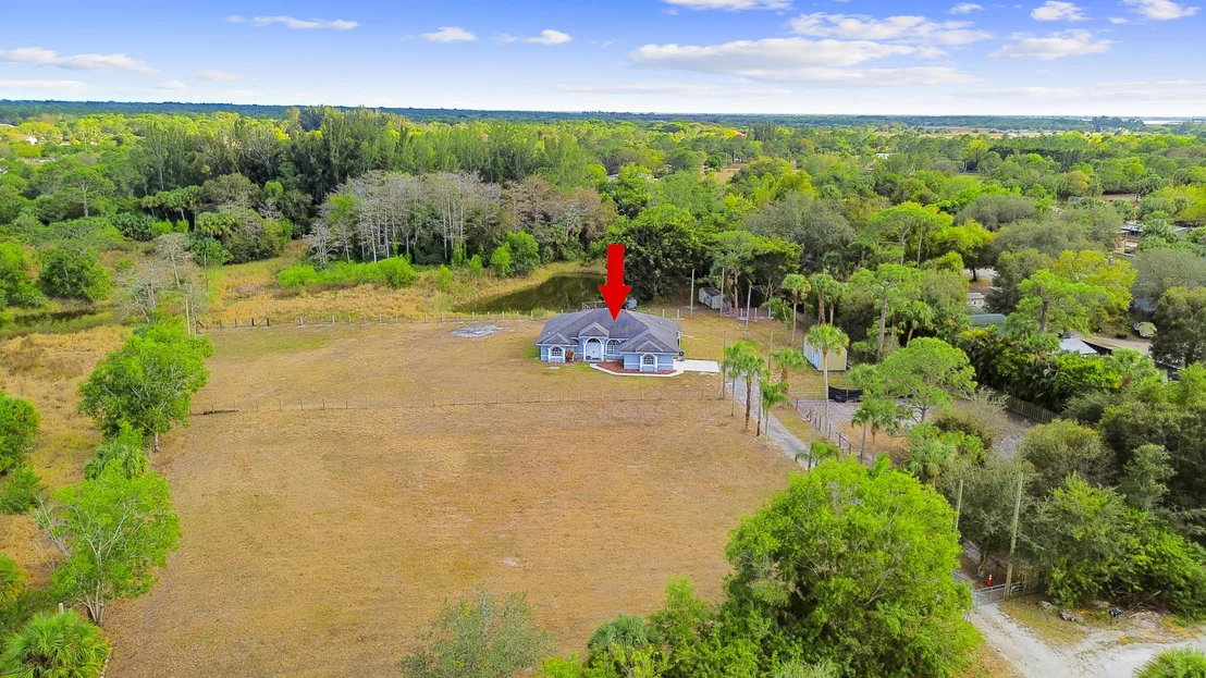 Photo of 4584 Windmill Road