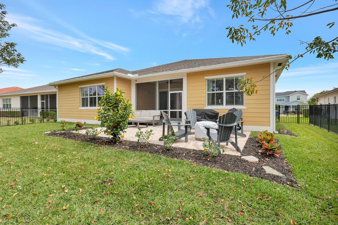 Photo of 1121 Sterling Pine Place