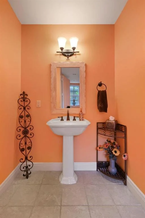 Photo of 3338 Greenway Drive