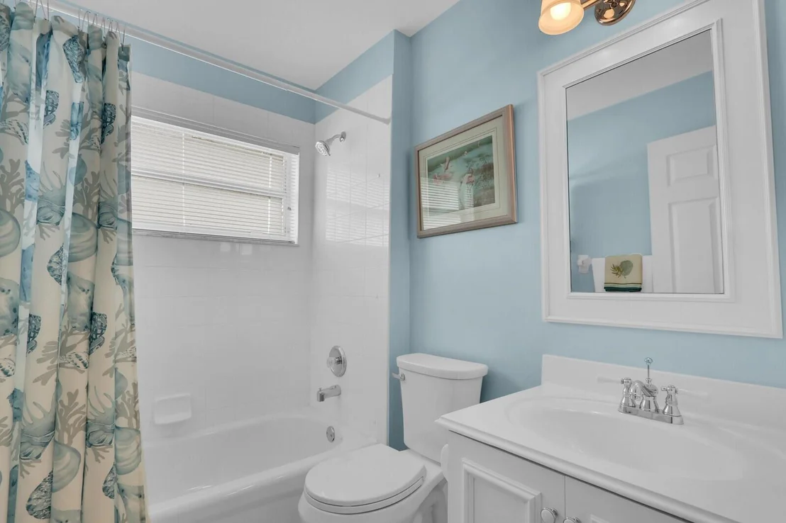 Photo of 135 Sausalito Drive