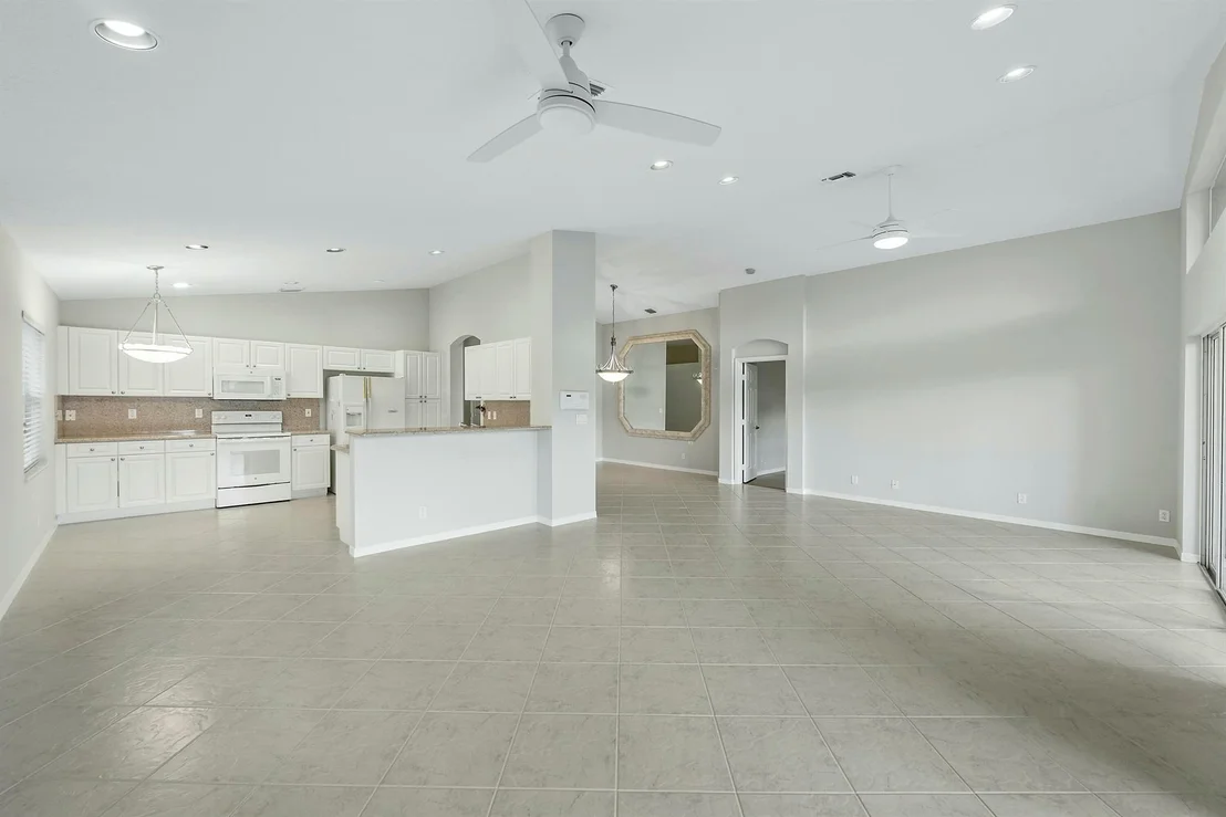 Photo of 7090 Catania Drive