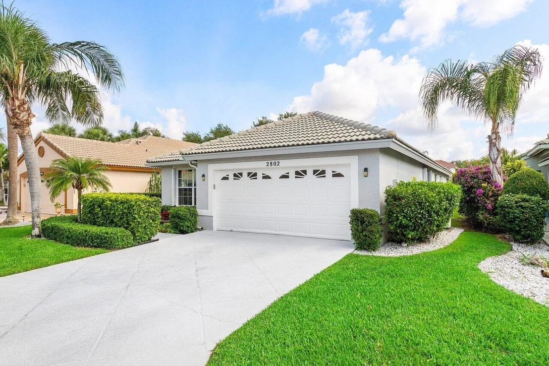 Photo of 2802 Waters Edge Circle