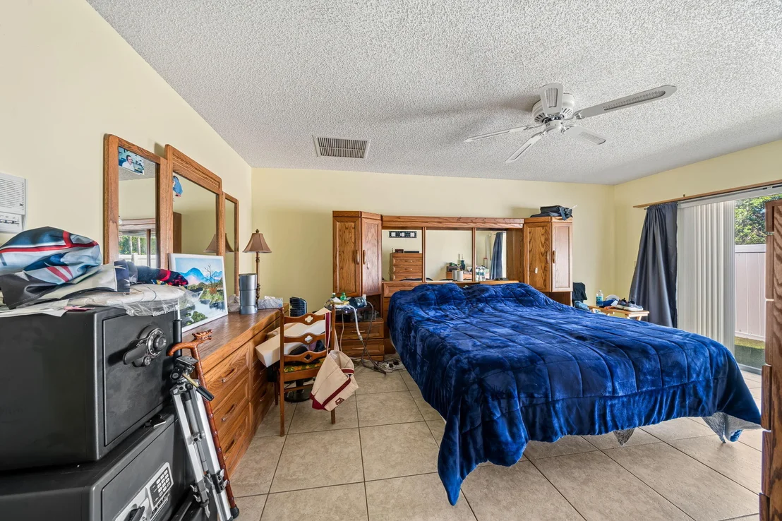 Photo of 5197 Rosen Boulevard