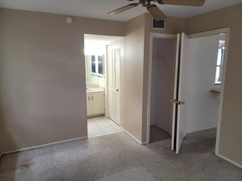 Photo of Unit B165 at 3302 SE Aster Lane