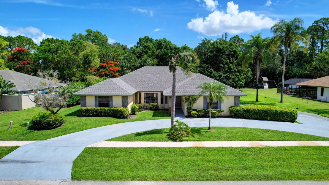 Photo of 13385 La Mirada Circle