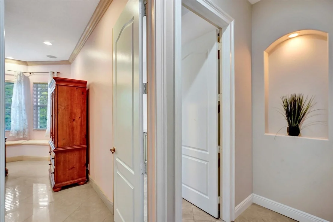 Photo of 8426 Sawpine Road