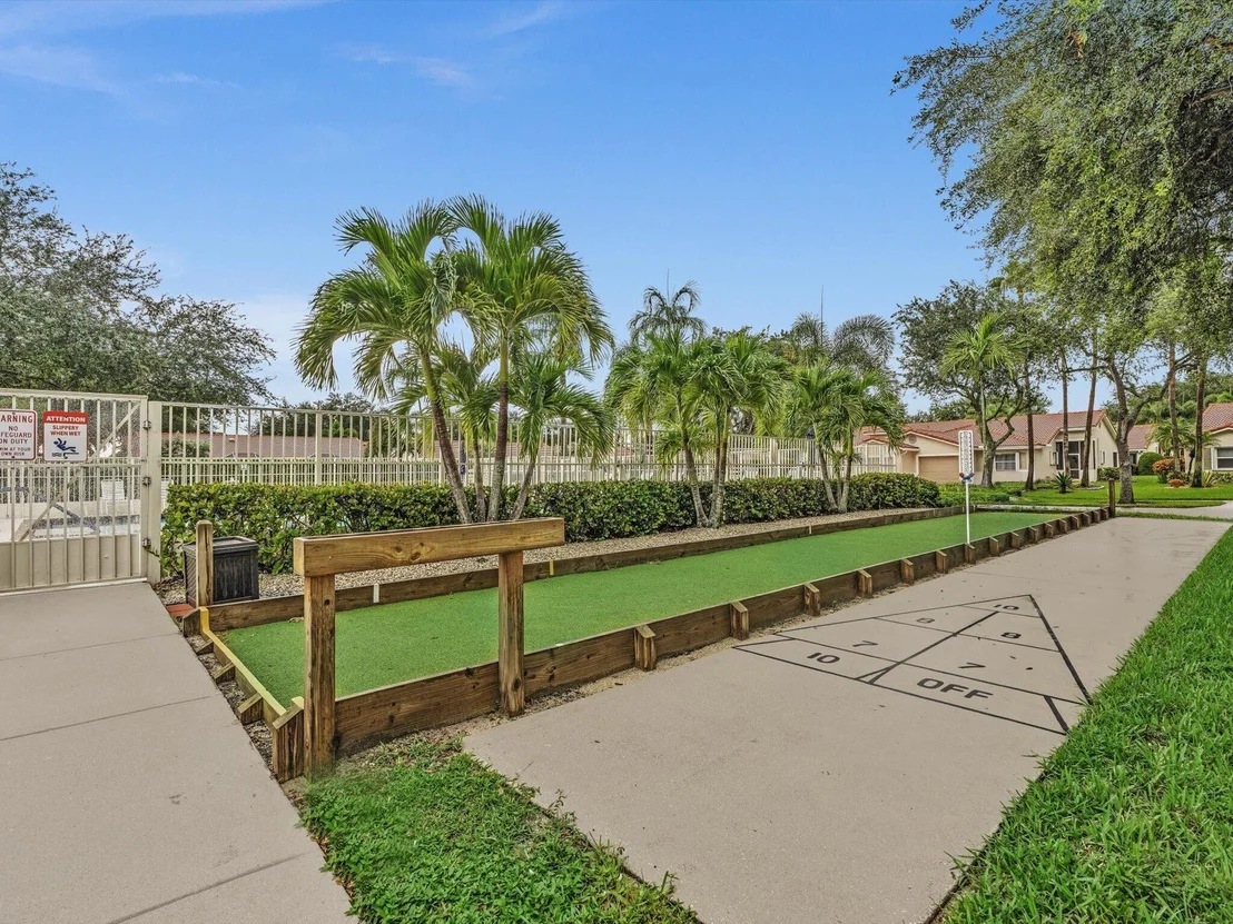 Photo of 110 SAUSALITO Drive