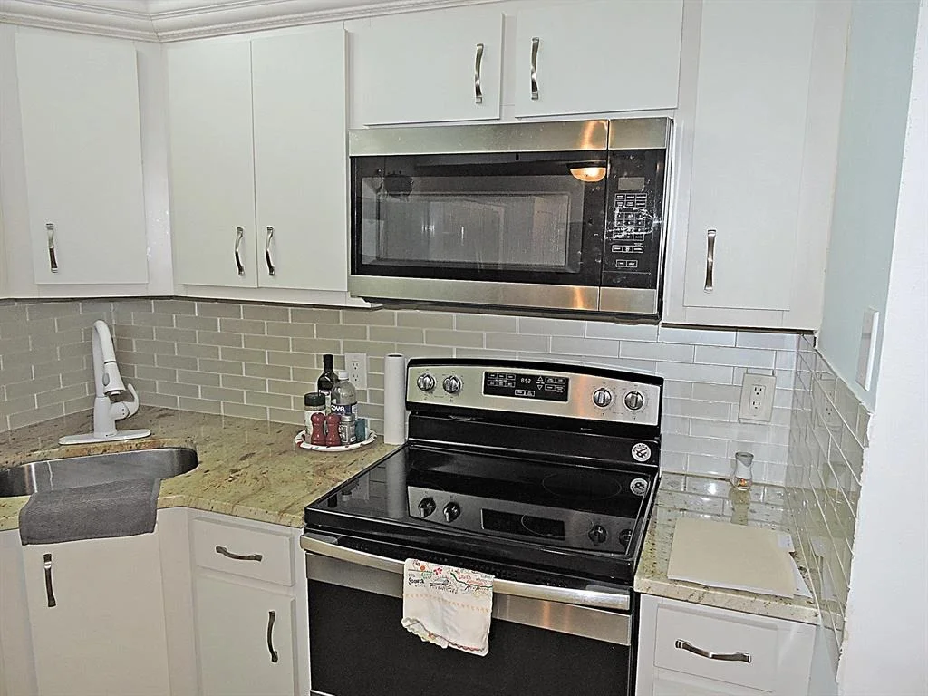 Photo of Unit C2 at 304 Pine Ridge Circle