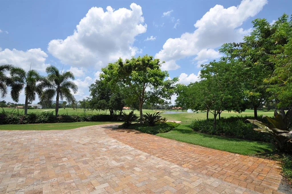 Photo of 7064 Mandarin Drive