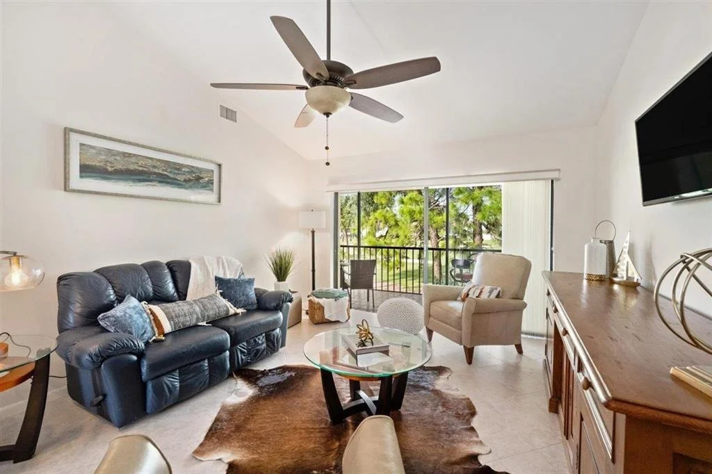 Photo of Unit A at 502 Pinecrest Circle