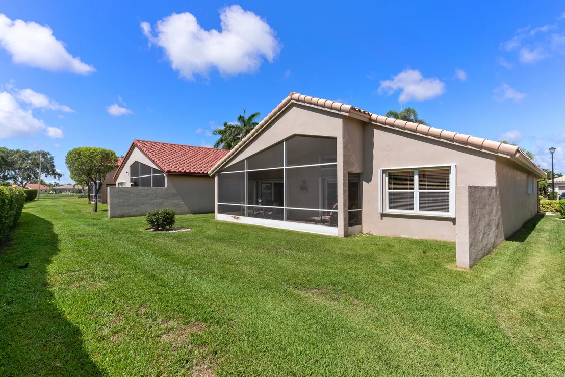 Photo of 6738 Sherbrook Drive