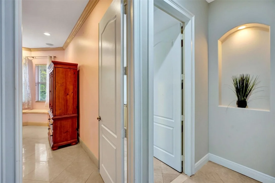 Photo of 8426 Sawpine Road