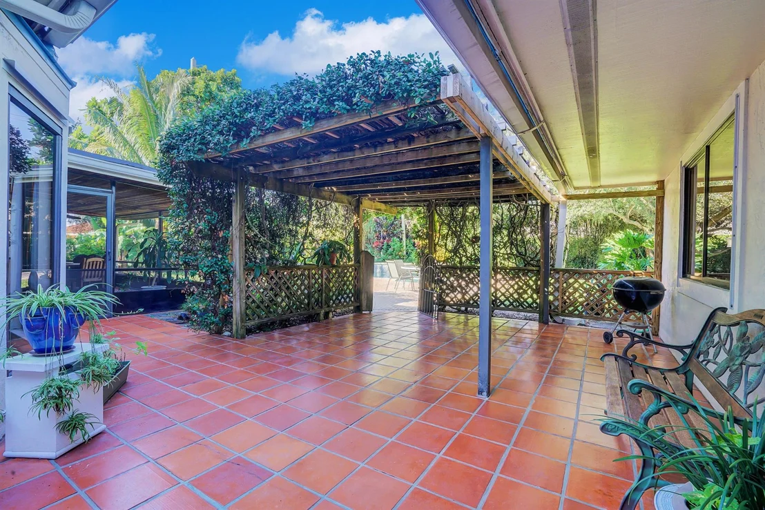 Photo of 18801 Falcon Way