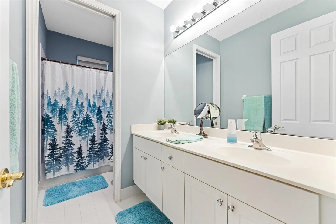 Photo of 1282 Beacon Circle