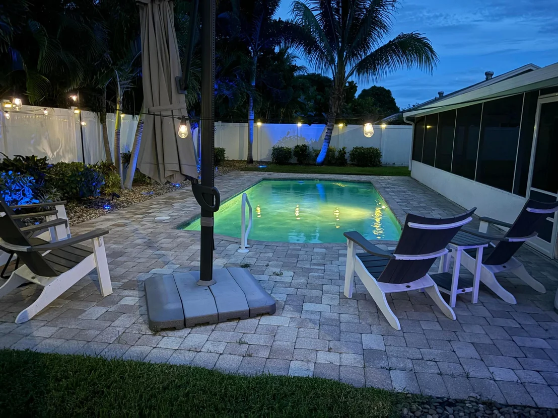 Photo of 841 NW 8th Way