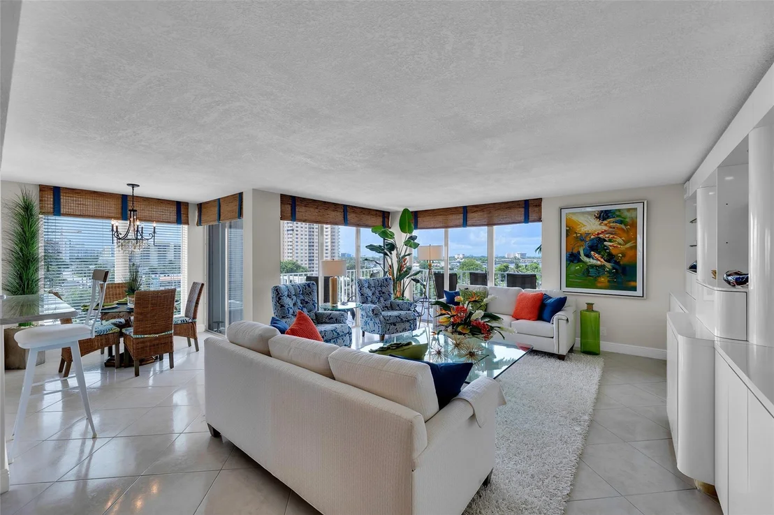 Photo of Unit 708 at 1010 S Ocean Boulevard
