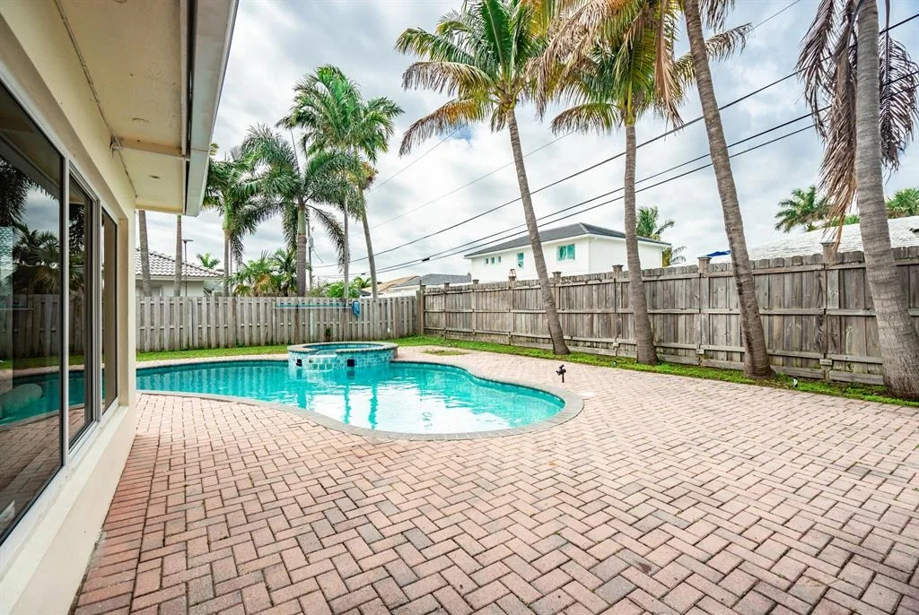 Photo of 2765 NE 4th Drive