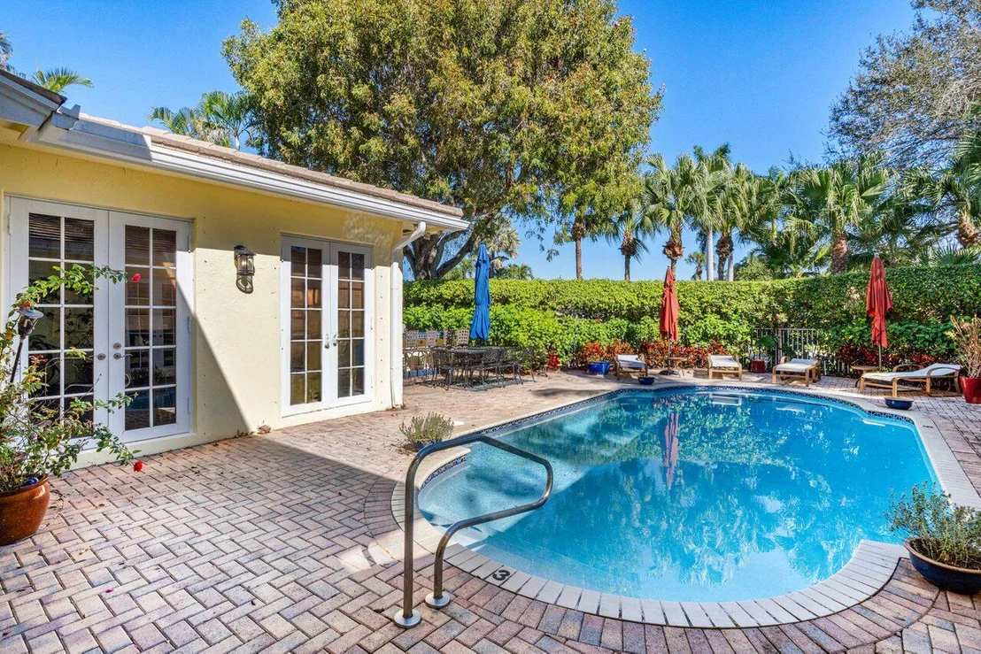 Photo of 16875 Silver Oak Circle