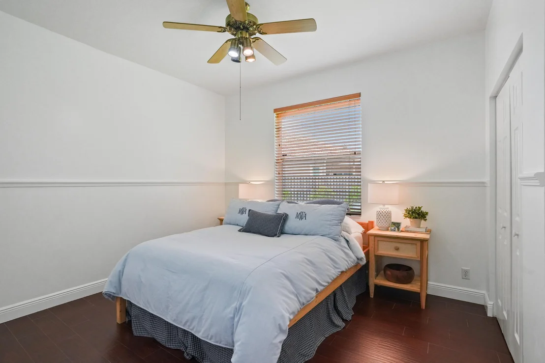 Photo of 16245 Seneca Circle