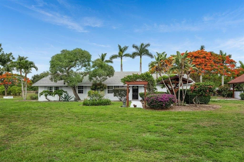 Photo of 841 Quail Road