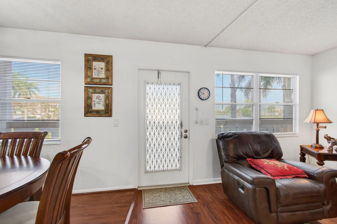 Photo of 2035 Cornwall B