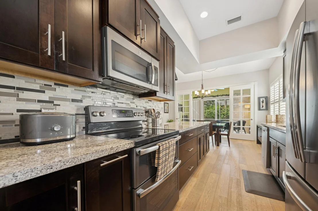 Photo of 2024 Valencia Drive