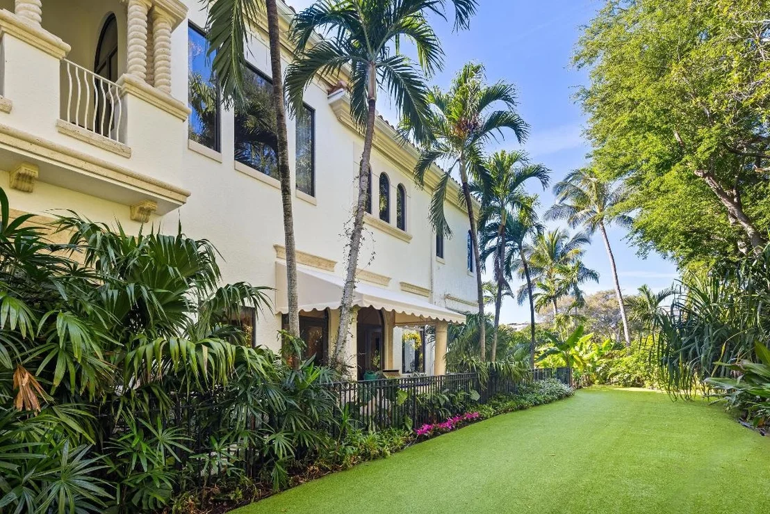 Photo of 422 Addison Park Lane