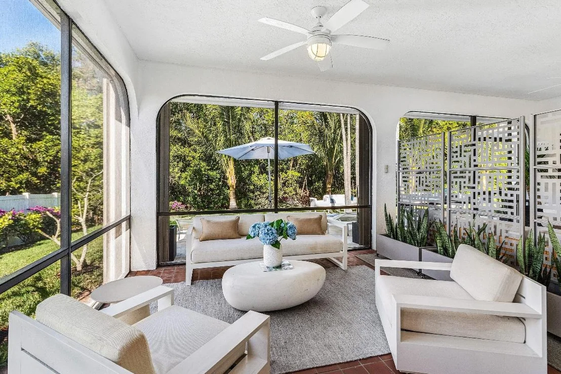Photo of 48 Harbour Drive N