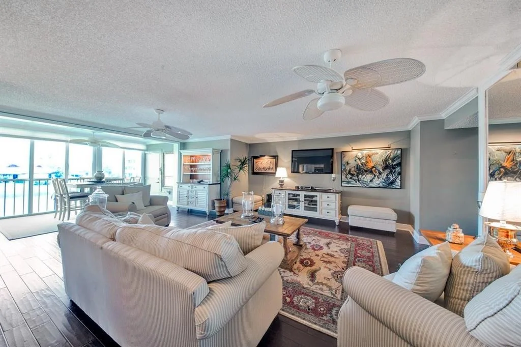 Photo of Unit E2 at 102 Half Moon Circle