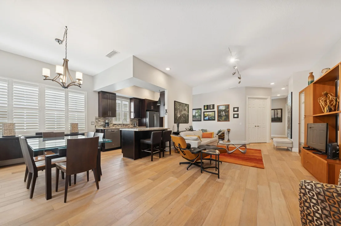 Photo of 2024 Valencia Drive