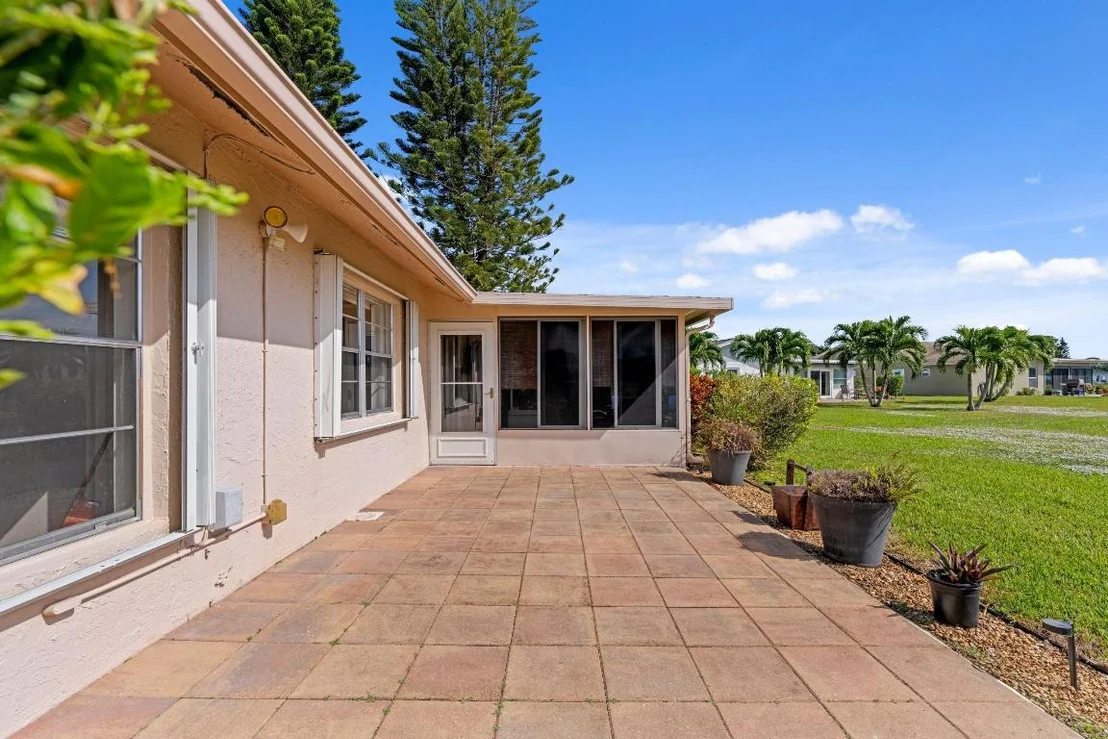 Photo of 3832 Rowena Circle
